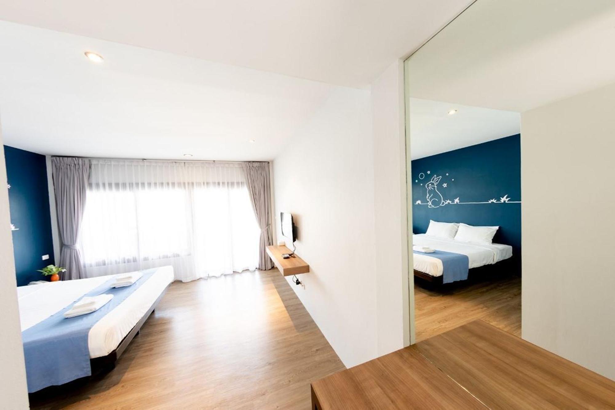 Kochira Hotel Huahin Kültér fotó