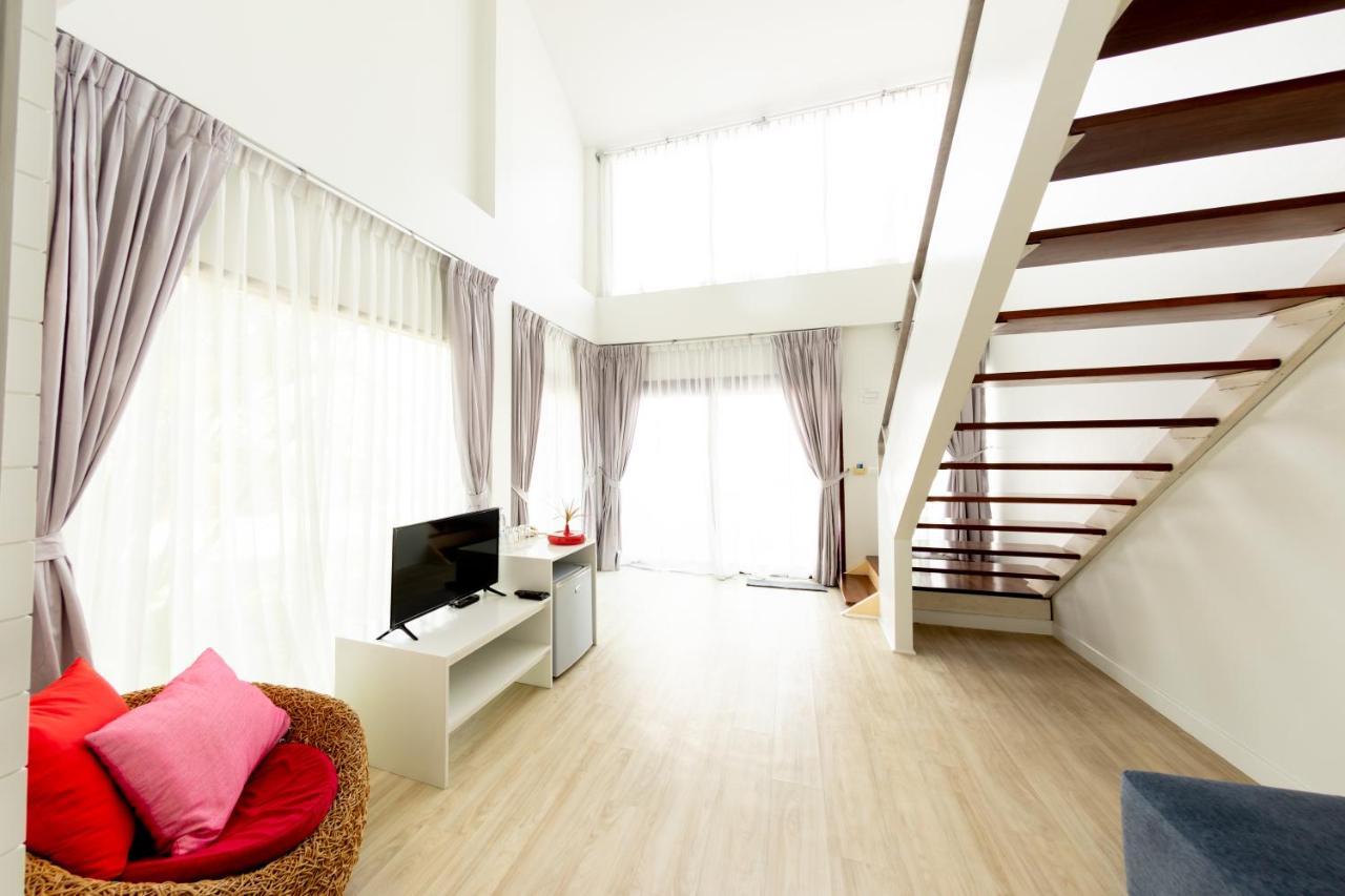 Kochira Hotel Huahin Kültér fotó